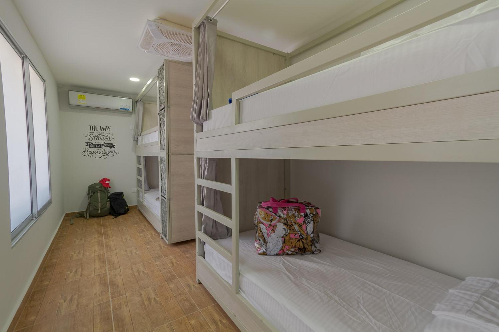 Casa Avelina Boutique Hostel Санта Марта Екстериор снимка